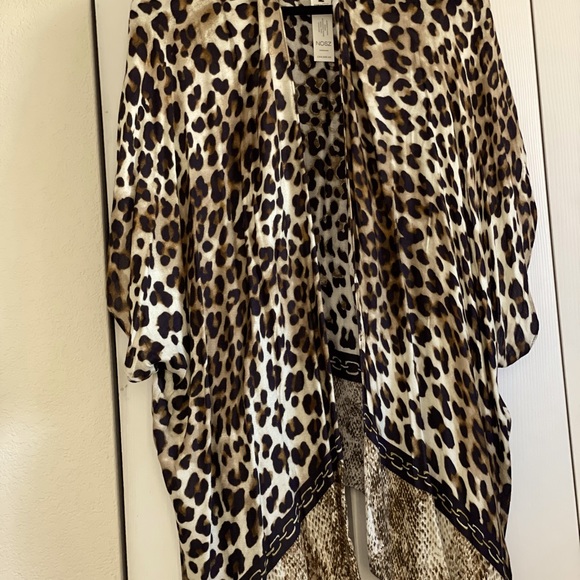 Silky sheer cover-up - Picture 6 of 7